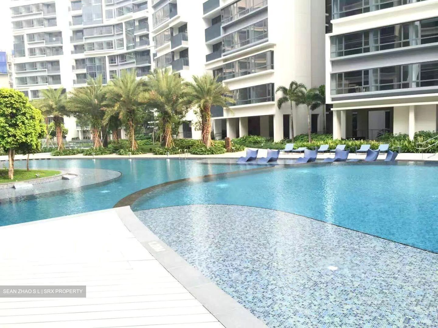 The Palette (D18), Condominium #373025421